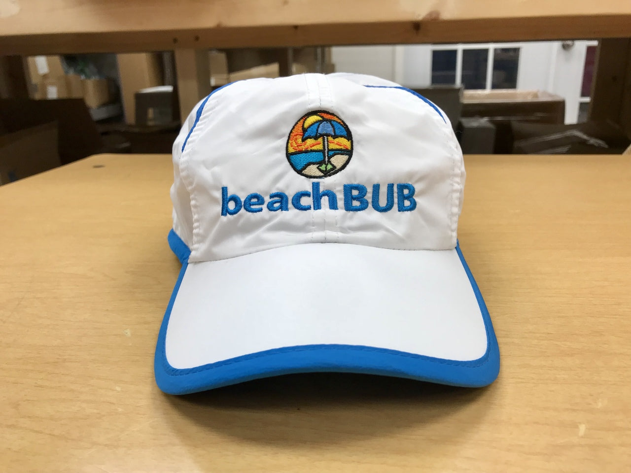 two toned beachBUB athletic hat