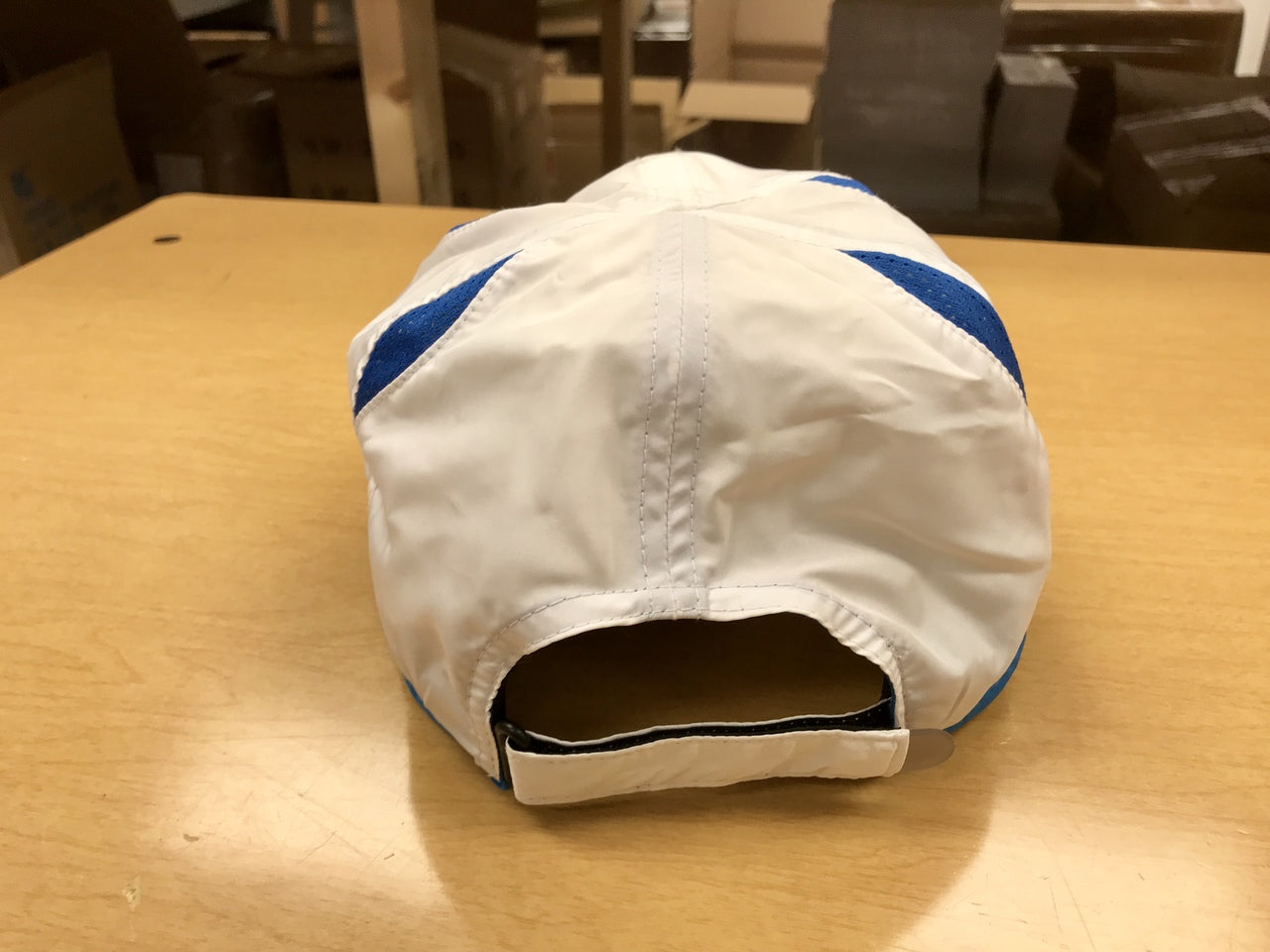 white and blue beachBUB hat